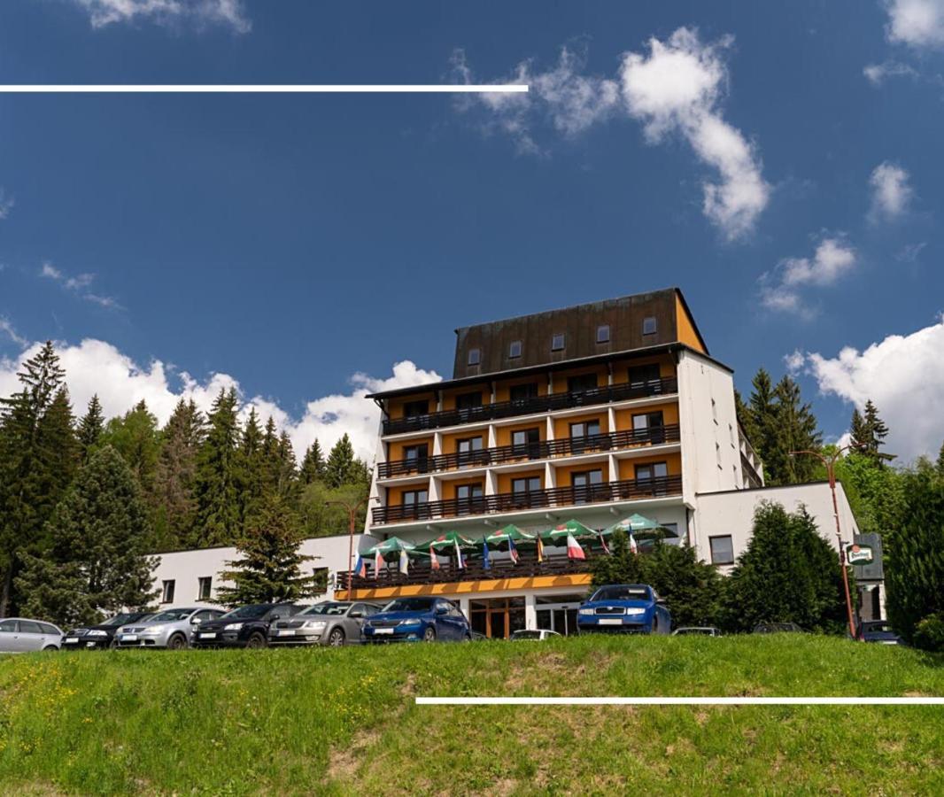 Hotel Kamzik *** Malá Morávka Extérieur photo